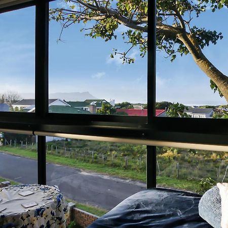 Отель Shalom Self Catering Клейнмонд Экстерьер фото